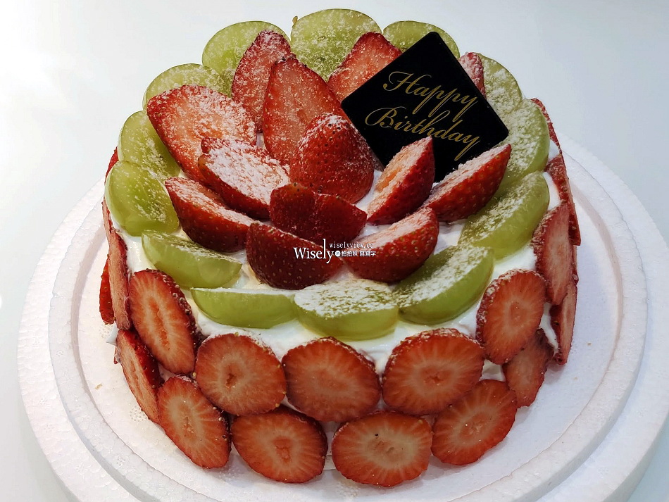 逸+烘培︱原 永和逸馨烘培坊︱媳婦接班二代店︱老字號草莓蛋糕.草莓塔