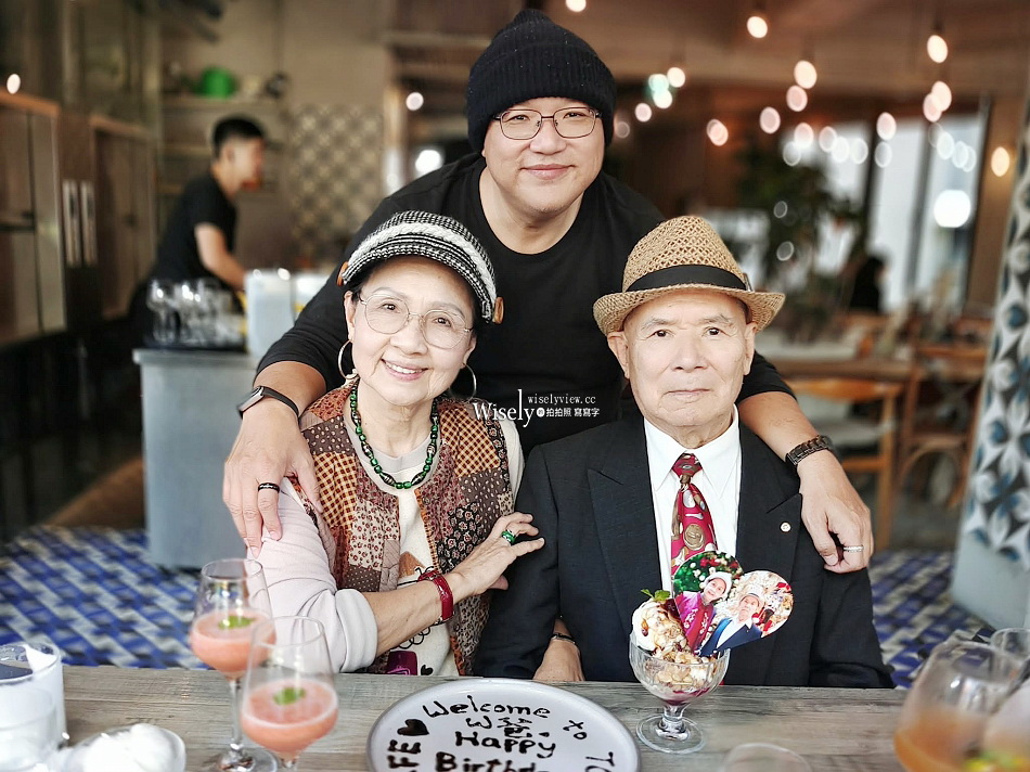 吐司利亞永康店︱地中海料理︱香煎茄泥冷盤.梅蓋茲夏卡蘇卡︱捷運東門站 吐司利亞永康店︱地中海料理︱香煎茄泥冷盤.梅蓋茲夏卡蘇卡︱捷運東門站