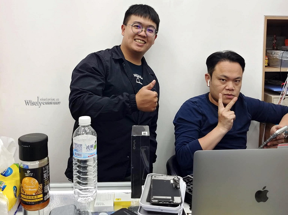 西門町萬年 店小二︱台北老字號小吃︱排骨飯.鍋貼.什錦麵︱捷運西門站