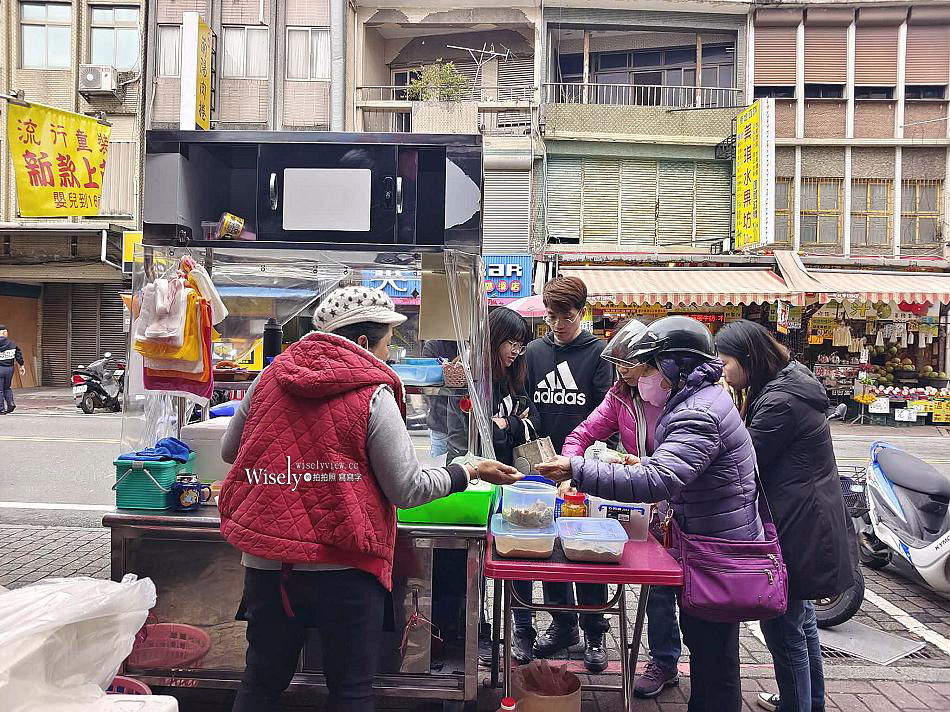 宜蘭 宜碗粿涼糕︱南洋娘惹糕︱麻糬.草仔粿.紅龜粿︱礁溪市場人氣小吃