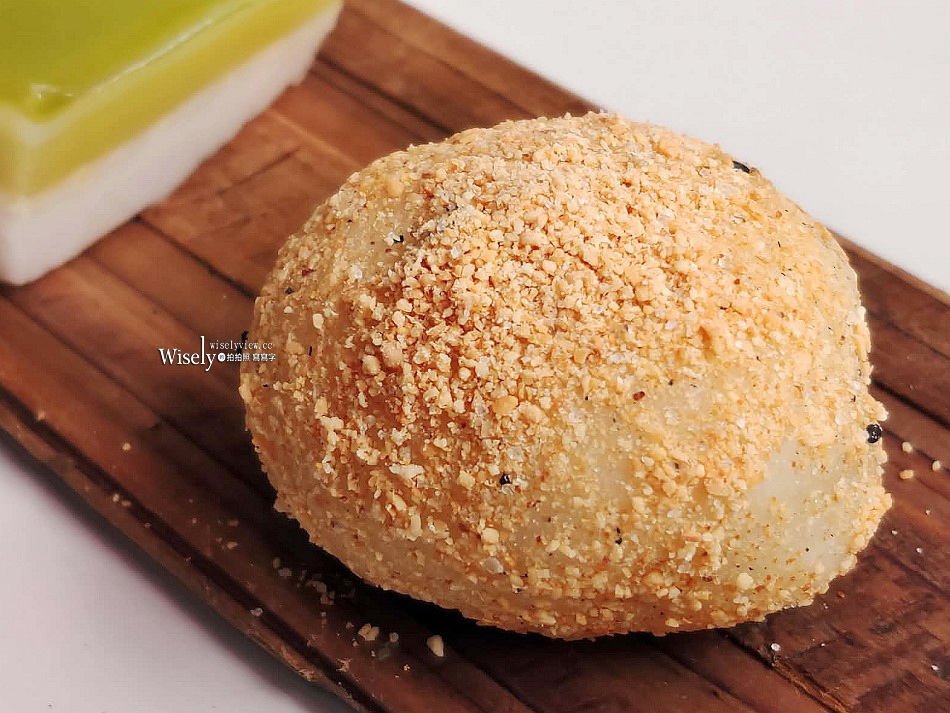 宜蘭 宜碗粿涼糕︱南洋娘惹糕︱麻糬.草仔粿.紅龜粿︱礁溪市場人氣小吃