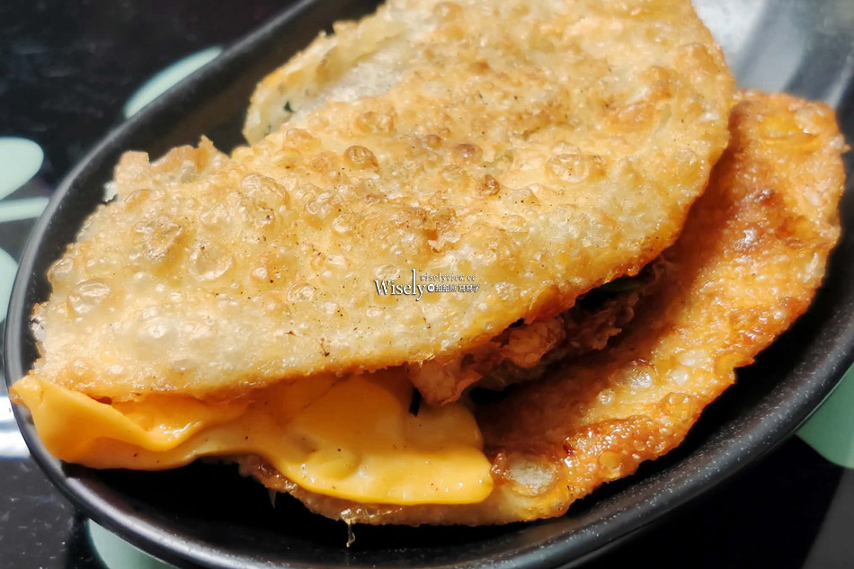 東晏莊炸蛋蔥油餅 行動餐車︱三星蔥搭起司爆漿口味︱宜蘭礁溪宵夜美食