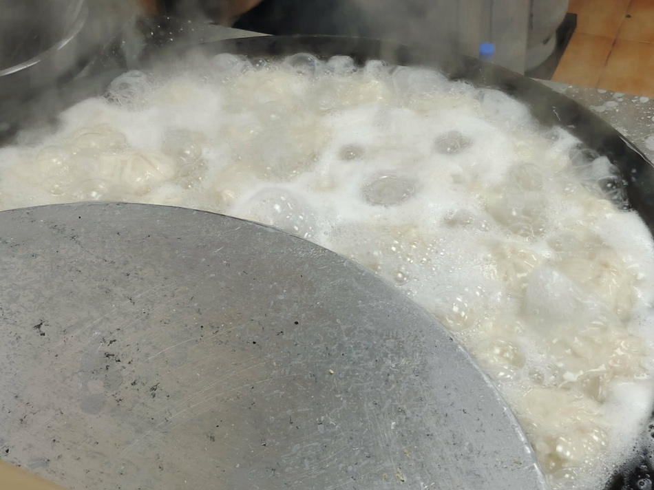 鐘家原上海生煎包︱士林夜市美食︱米其林必比登推薦︱捷運士林站