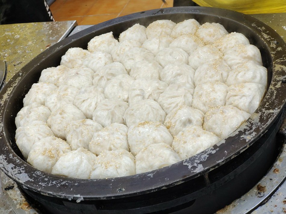 鐘家原上海生煎包︱士林夜市美食︱米其林必比登推薦︱捷運士林站