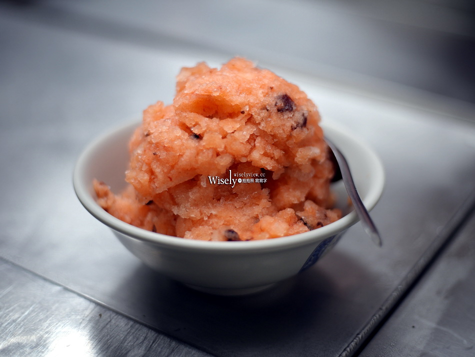 金味坊豆花︱在地老字號特色李鹹冰、三色布丁豆花︱宜蘭羅東美食