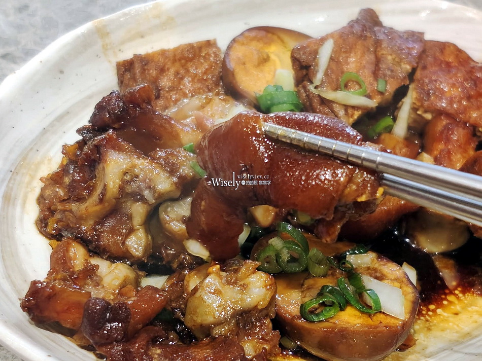 老牌張豬腳飯︱大稻埕延三夜市︱排隊美食老店(菜單)︱捷運大橋頭站