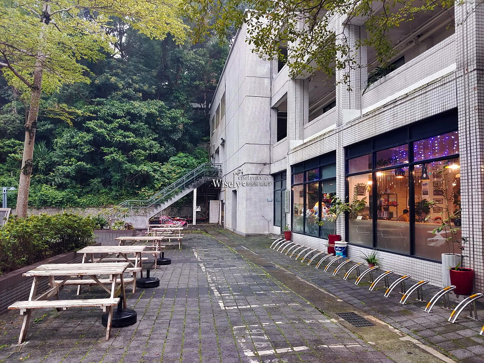 DreamGo Bar咖啡廳︱中國科大餐廳︱免費插座和網路︱捷運萬芳醫院站