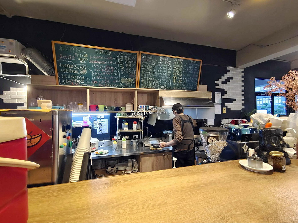 DreamGo Bar咖啡廳︱中國科大餐廳︱免費插座和網路︱捷運萬芳醫院站