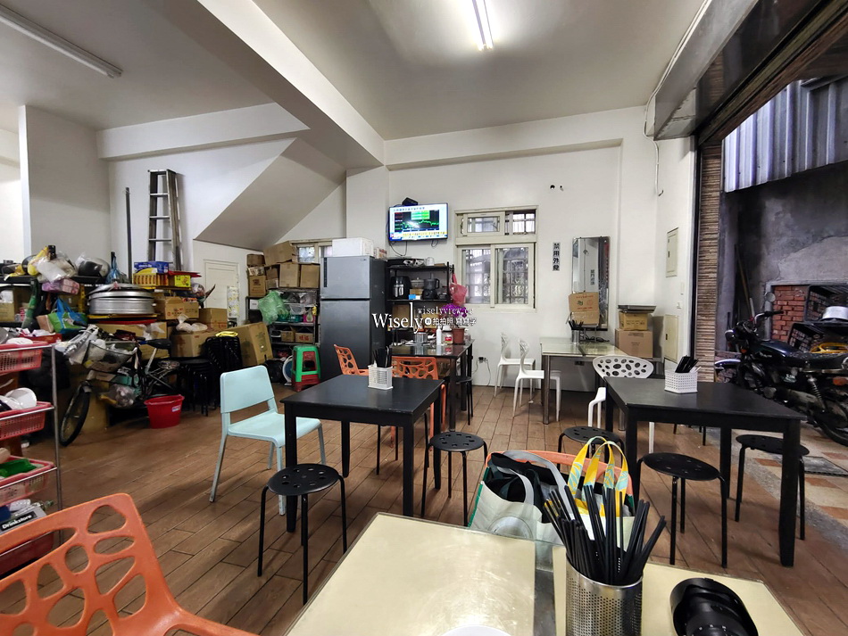 礁溪 劉家早點︱粉漿蛋餅.奶油脆皮.豆漿咖啡.煎肉包︱宜蘭貓餐廳