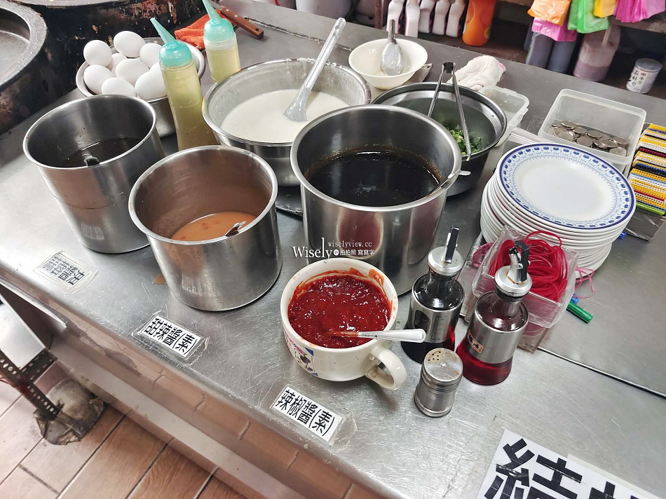 礁溪 劉家早點︱粉漿蛋餅.奶油脆皮.豆漿咖啡.煎肉包︱宜蘭貓餐廳