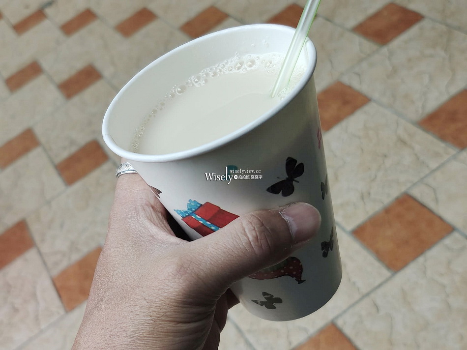 礁溪 劉家早點︱粉漿蛋餅.奶油脆皮.豆漿咖啡.煎肉包︱宜蘭貓餐廳