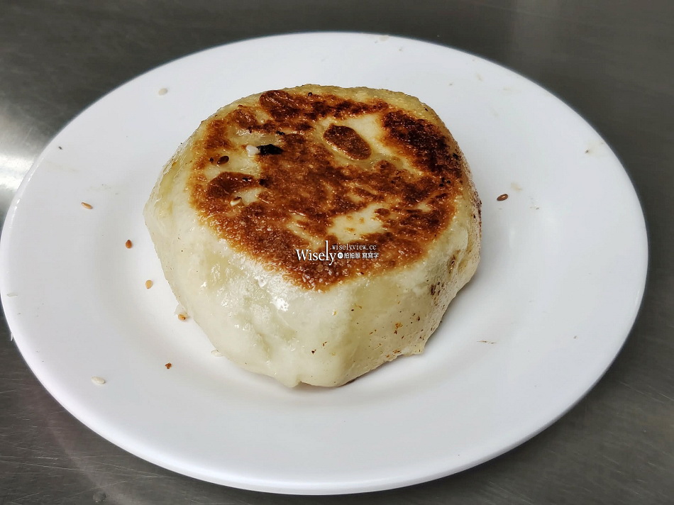 礁溪 劉家早點︱粉漿蛋餅.奶油脆皮.豆漿咖啡.煎肉包︱宜蘭貓餐廳