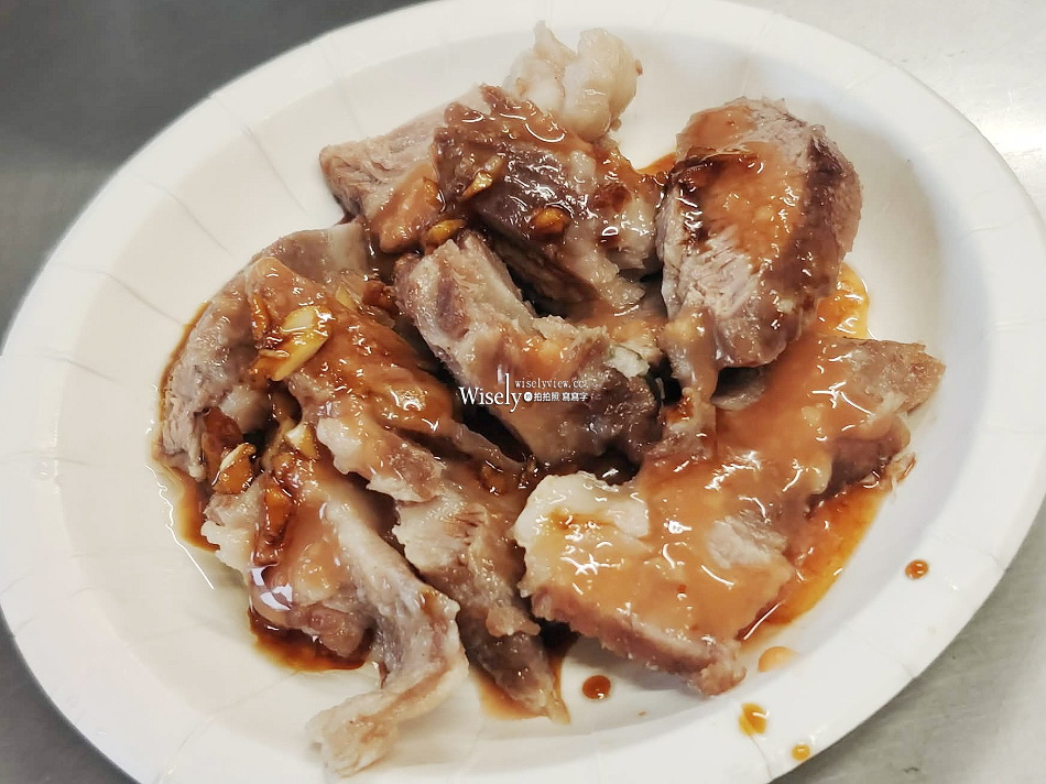 宜蘭卜鴨麵︱魚丸米粉.蒜味肉羹.嘴邊肉︱新月廣場︱宜蘭市排隊美食