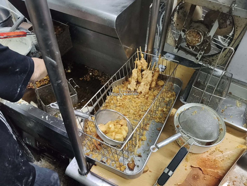 宜大雞肉串︱超平價只要10元︱新鮮現炸三種調味︱宜蘭市炸物美食