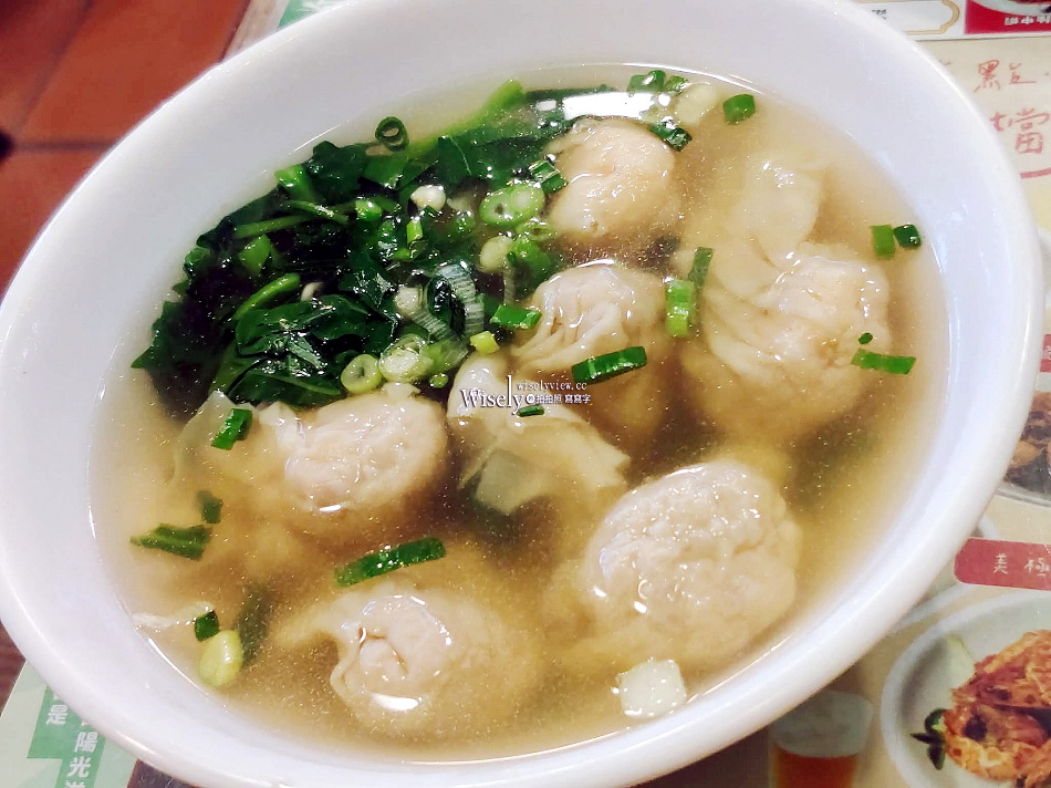 波記茶餐廳︱台北東區20年老字號︱懷舊特色網美店︱捷運忠孝敦南站