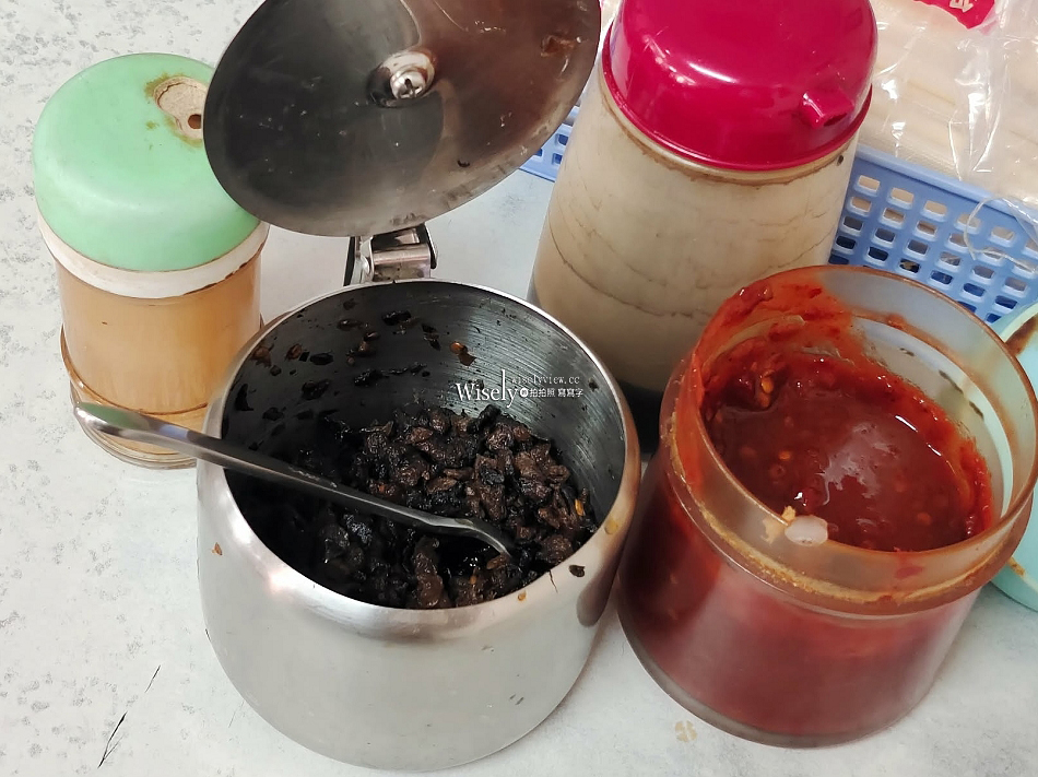 光輝傳統美食小吃︱北投市場︱現炸雞腿飯100元︱捷運北投站