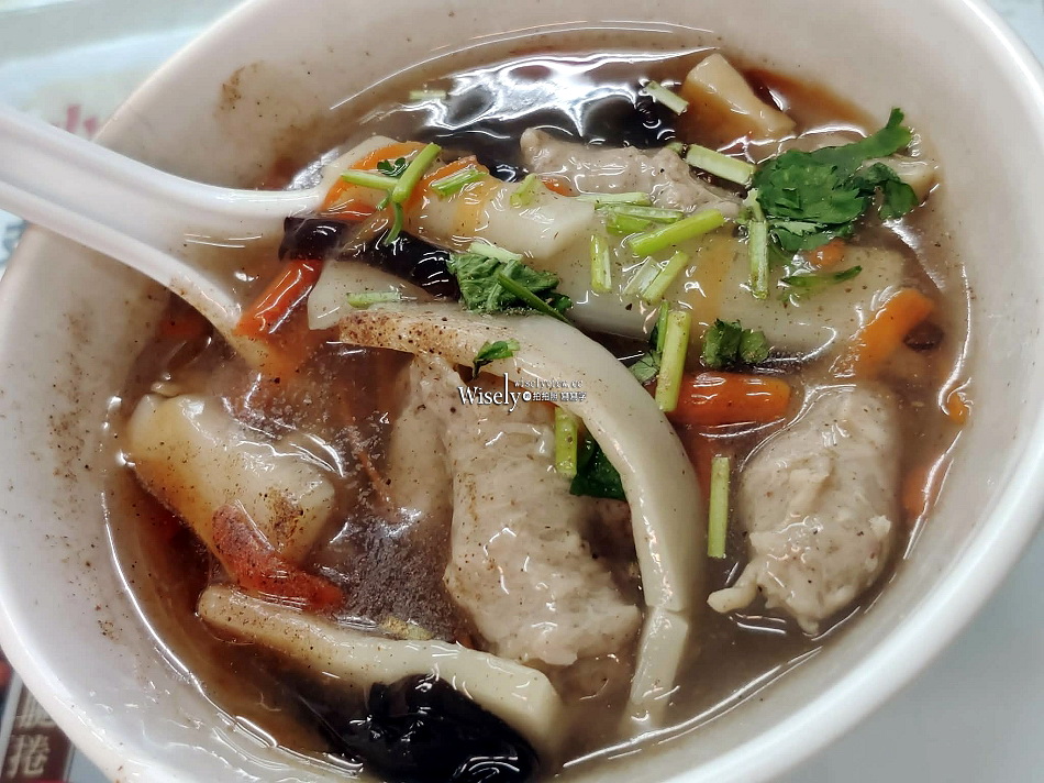 金鑽魯肉飯︱石板鹹豬肉邵族飯︱原民燒烤炸物︱伊達邵老街︱南投日月潭 金鑽魯肉飯︱石板鹹豬肉邵族飯︱原民燒烤炸物︱伊達邵老街︱南投日月潭