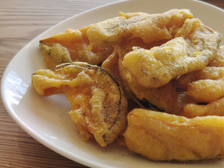 山頂玻璃屋私房菜︱日月潭無菜單料理︱南投活盆地景觀︱一人500-600元起 山頂玻璃屋私房菜︱日月潭無菜單料理︱南投活盆地景觀︱一人500-600元起