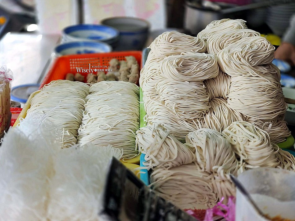 景德炸醬麵︱宜蘭在地人早午餐，鄰近東門夜市︱麻醬麵.餛飩魚丸冬粉