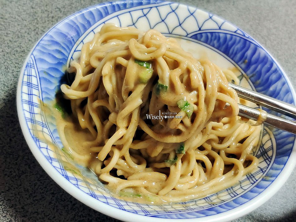 景德炸醬麵︱宜蘭在地人早午餐，鄰近東門夜市︱麻醬麵.餛飩魚丸冬粉