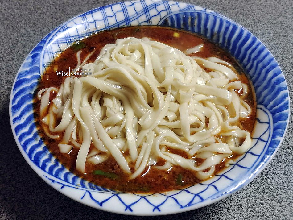 景德炸醬麵︱宜蘭在地人早午餐，鄰近東門夜市︱麻醬麵.餛飩魚丸冬粉