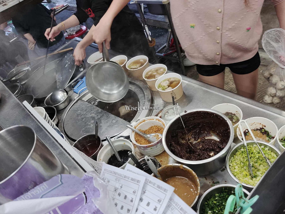 味薌炸醬麵︱麻醬麵略勝,大推餛飩魚丸貓耳綜合湯︱宜蘭復興路美食 味薌炸醬麵︱麻醬麵略勝,大推餛飩魚丸貓耳綜合湯︱宜蘭復興路美食