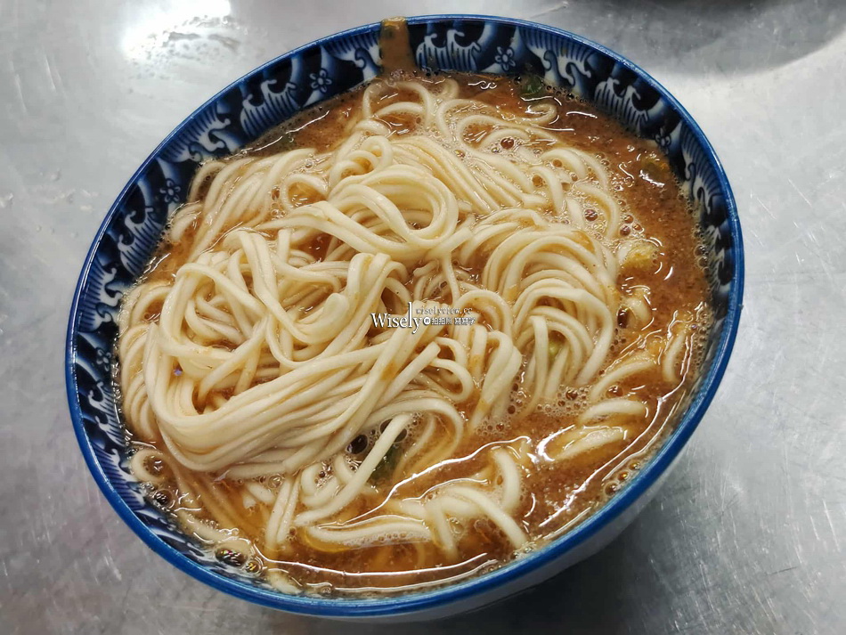 味薌炸醬麵︱麻醬麵略勝,大推餛飩魚丸貓耳綜合湯︱宜蘭復興路美食 味薌炸醬麵︱麻醬麵略勝,大推餛飩魚丸貓耳綜合湯︱宜蘭復興路美食