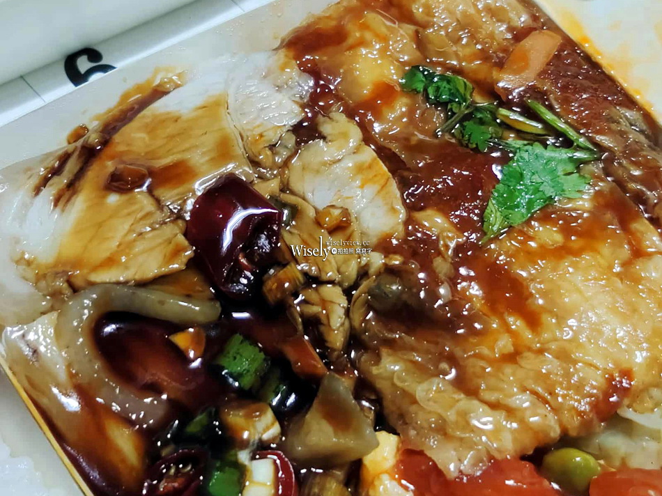 相傳魯肉飯︱宜蘭市復興路便當店︱重口味偏高價限外帶︱焢肉好吃 相傳魯肉飯︱宜蘭市復興路便當店︱重口味偏高價限外帶︱焢肉好吃